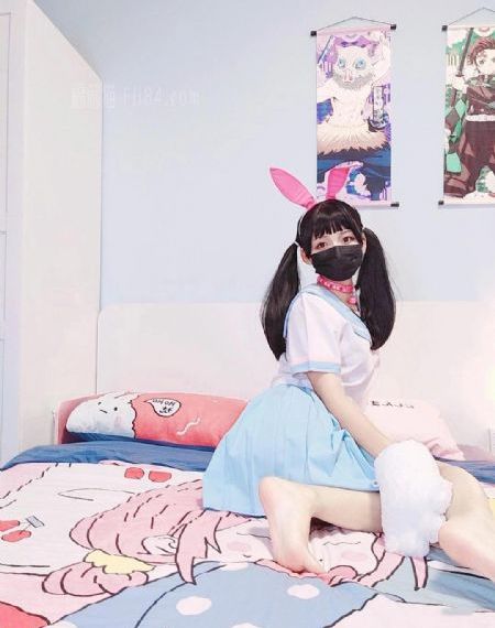 丰满放荡的岳欲乱_高清高清免费观看