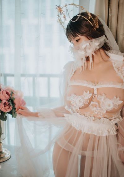 周妍希三点尽露高清视频_DVD动漫在线观看